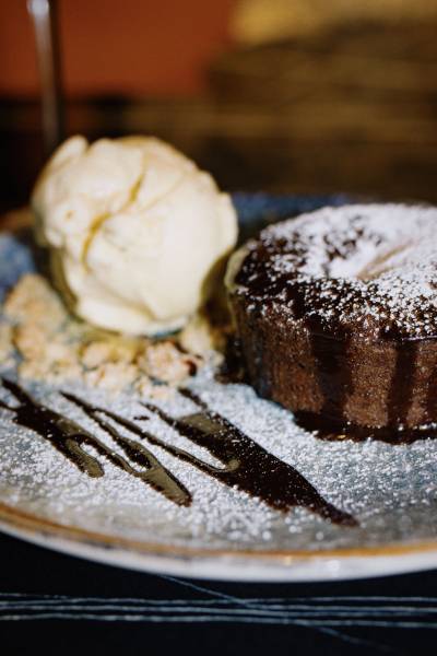 Où se faire livrer des plats gourmands à Nice ? Café Noir propose la livraison directement chez vous