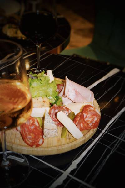 Planche de Charcuterie Café Noir